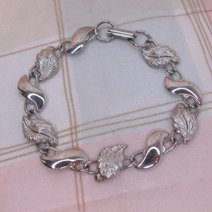 Vintage Silver Leaf Link Bracelet 7.5" L